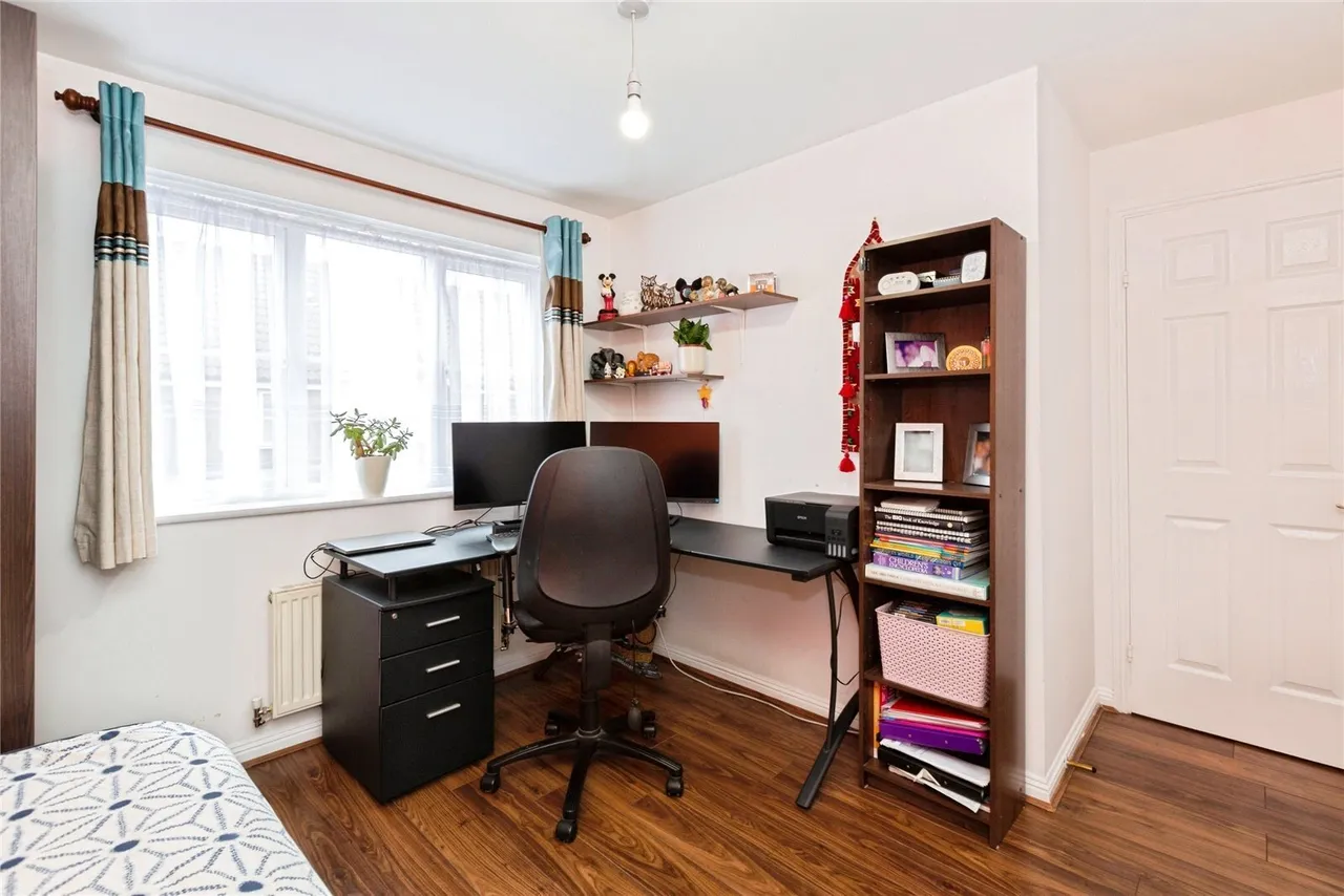 Parklands Close, Ilford, IG2, photo 13