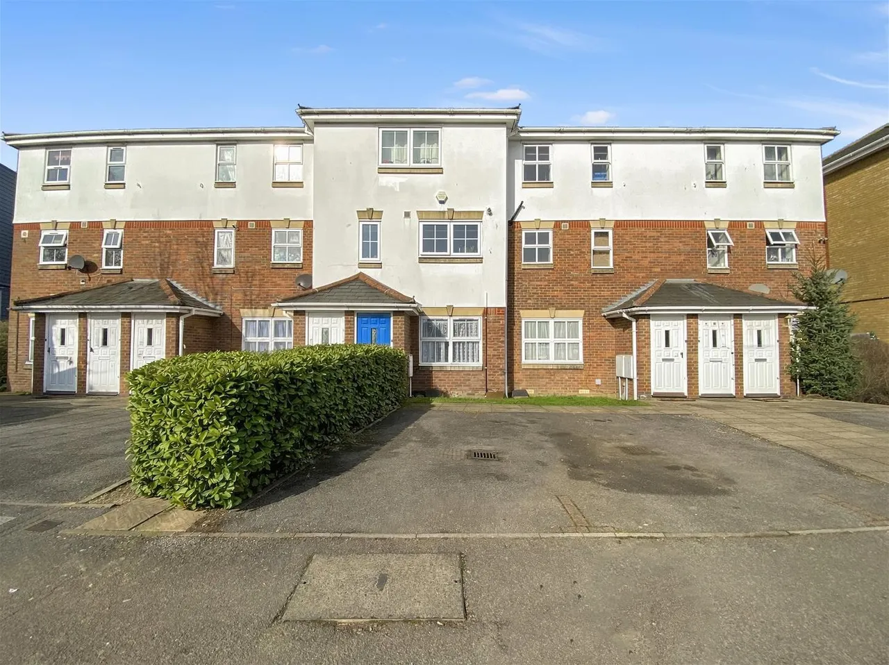 1 bed flat for sale — Tollgate Drive, Hayes