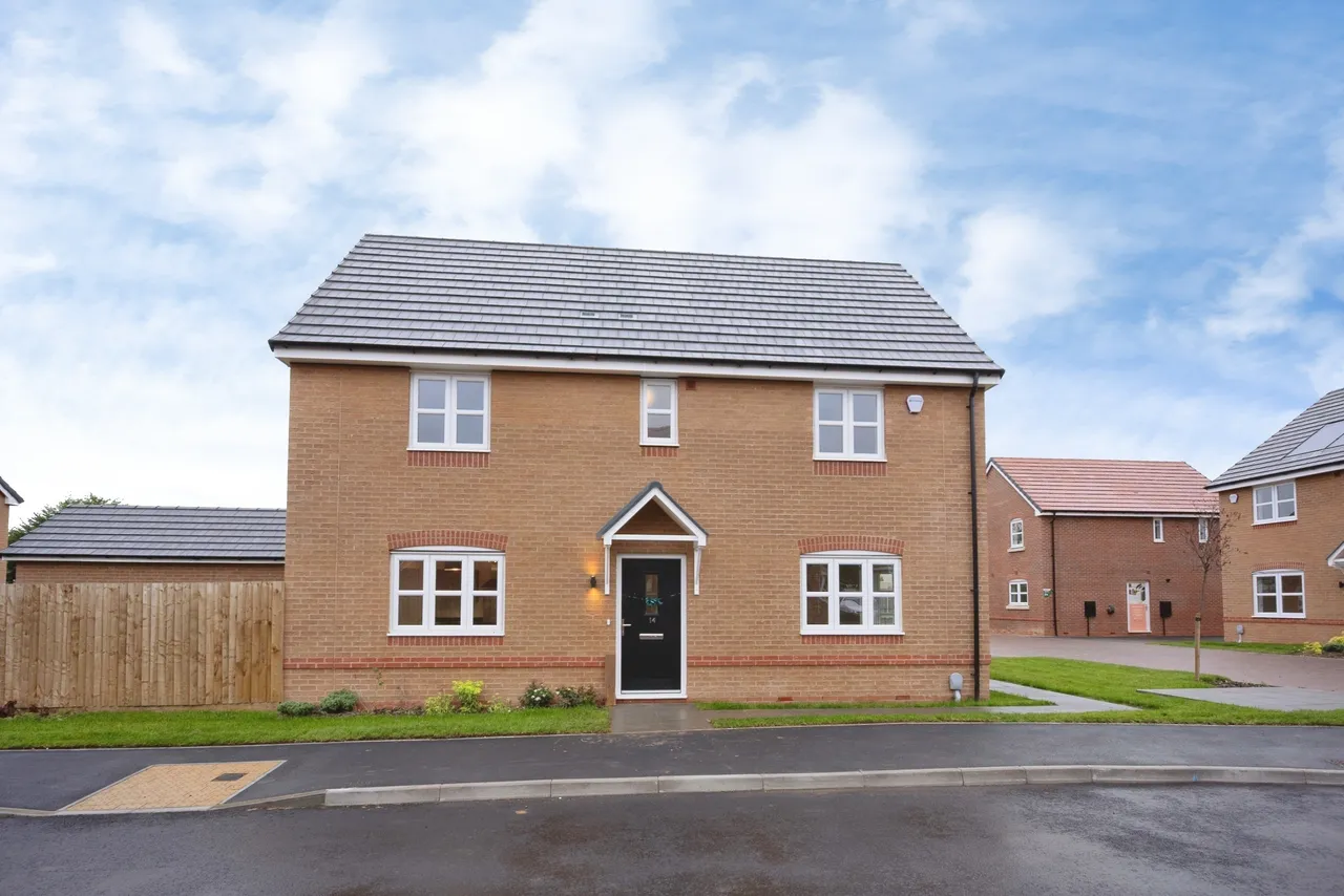 4 bed house to rent, Thimbleby Close, Bedworth, CV12