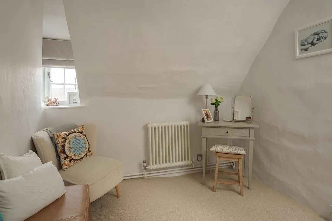 ., Tickencote, Stamford, photo 12