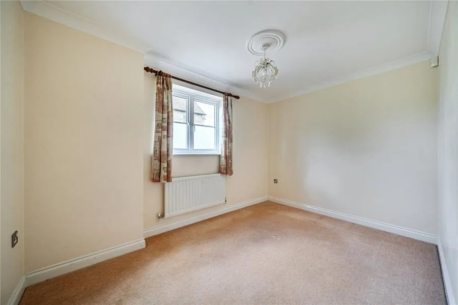 Willow Drive, Carterton, OX18, photo 14