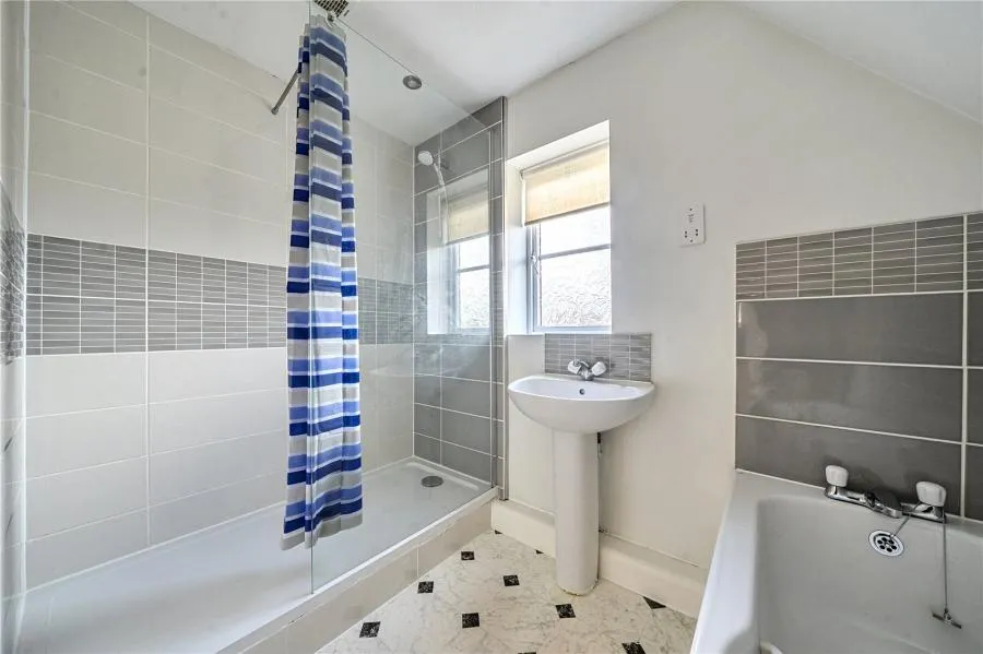 Willow Drive, Carterton, OX18, photo 18