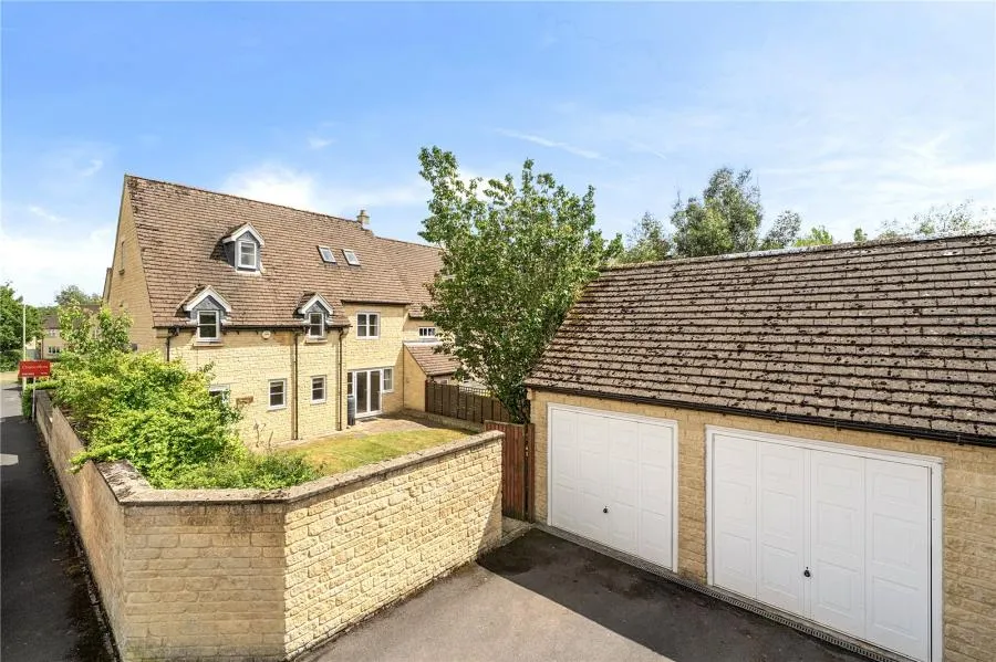 Willow Drive, Carterton, OX18, photo 28