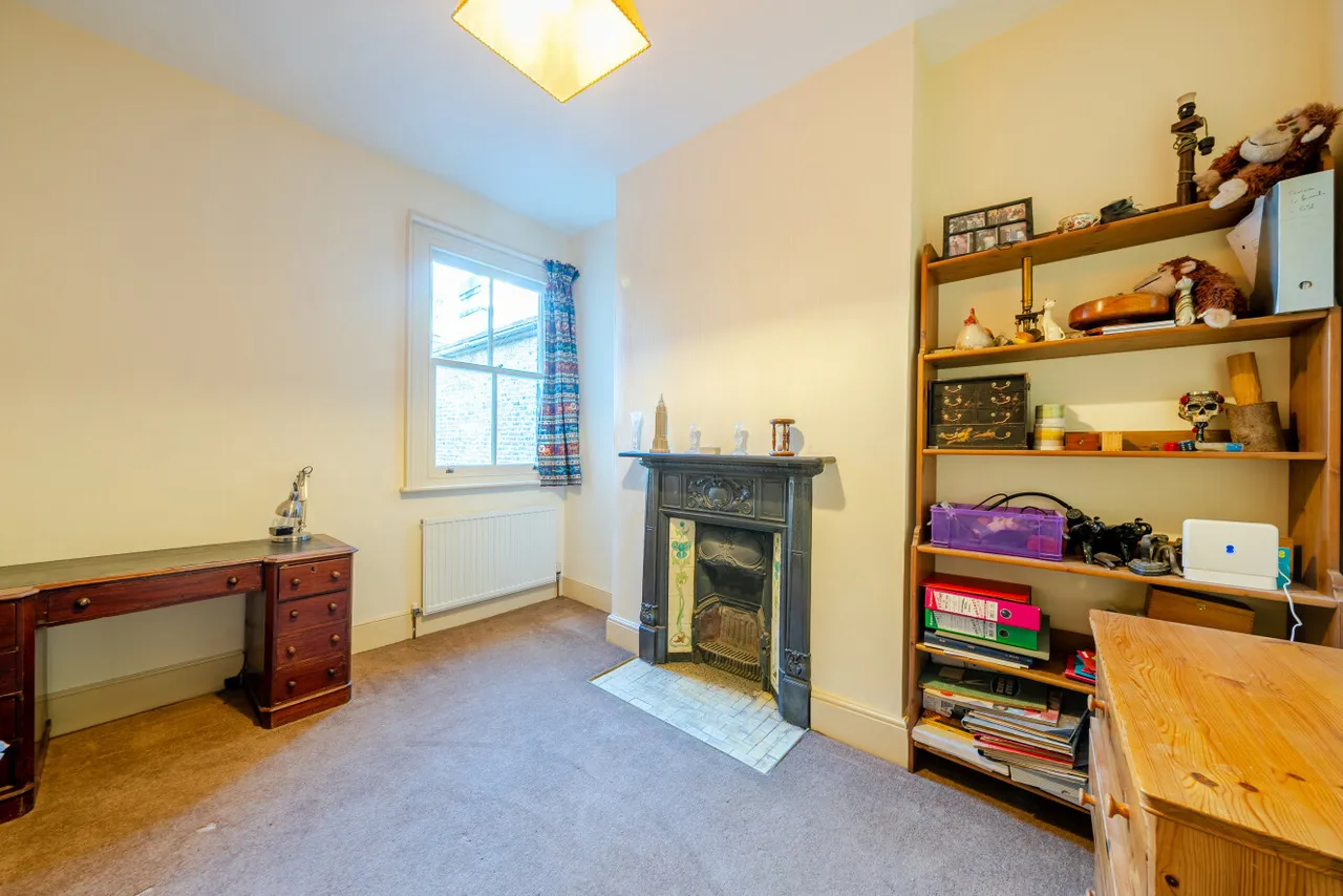 Manor Road, Raynes Park, SW20, photo 9