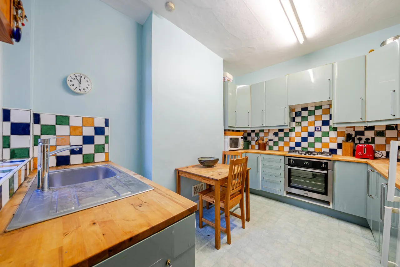 Manor Road, Raynes Park, SW20, photo 4