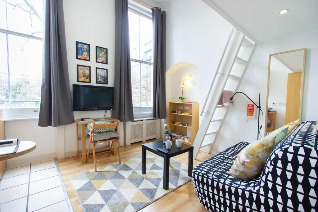 property to rent, Penywern Road, Earls Court, SW5
