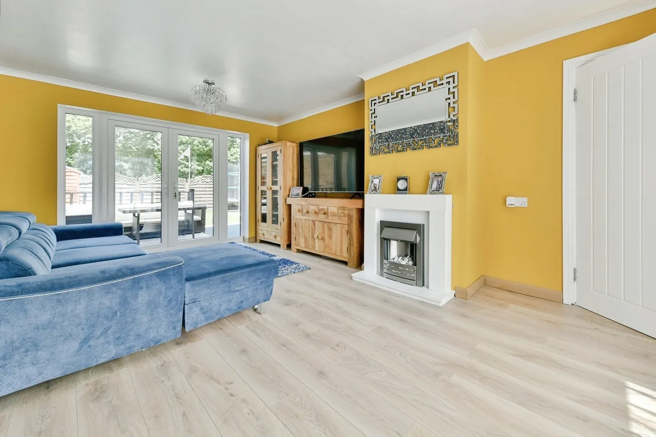 Longfields, Stevenage, Hertfordshire, SG2, photo 2
