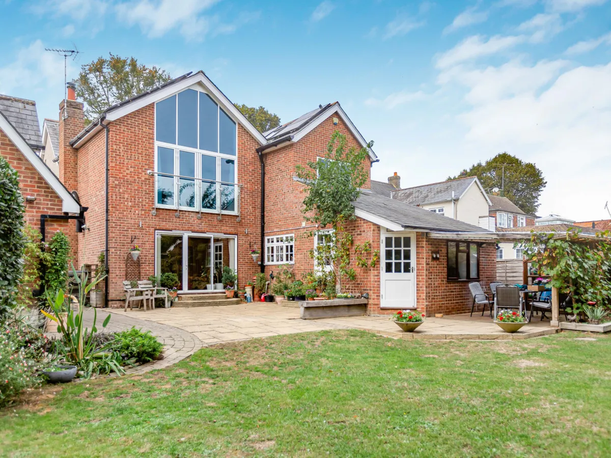 6 bed house for sale, St John’s Avenue, Old Harlow, CM17