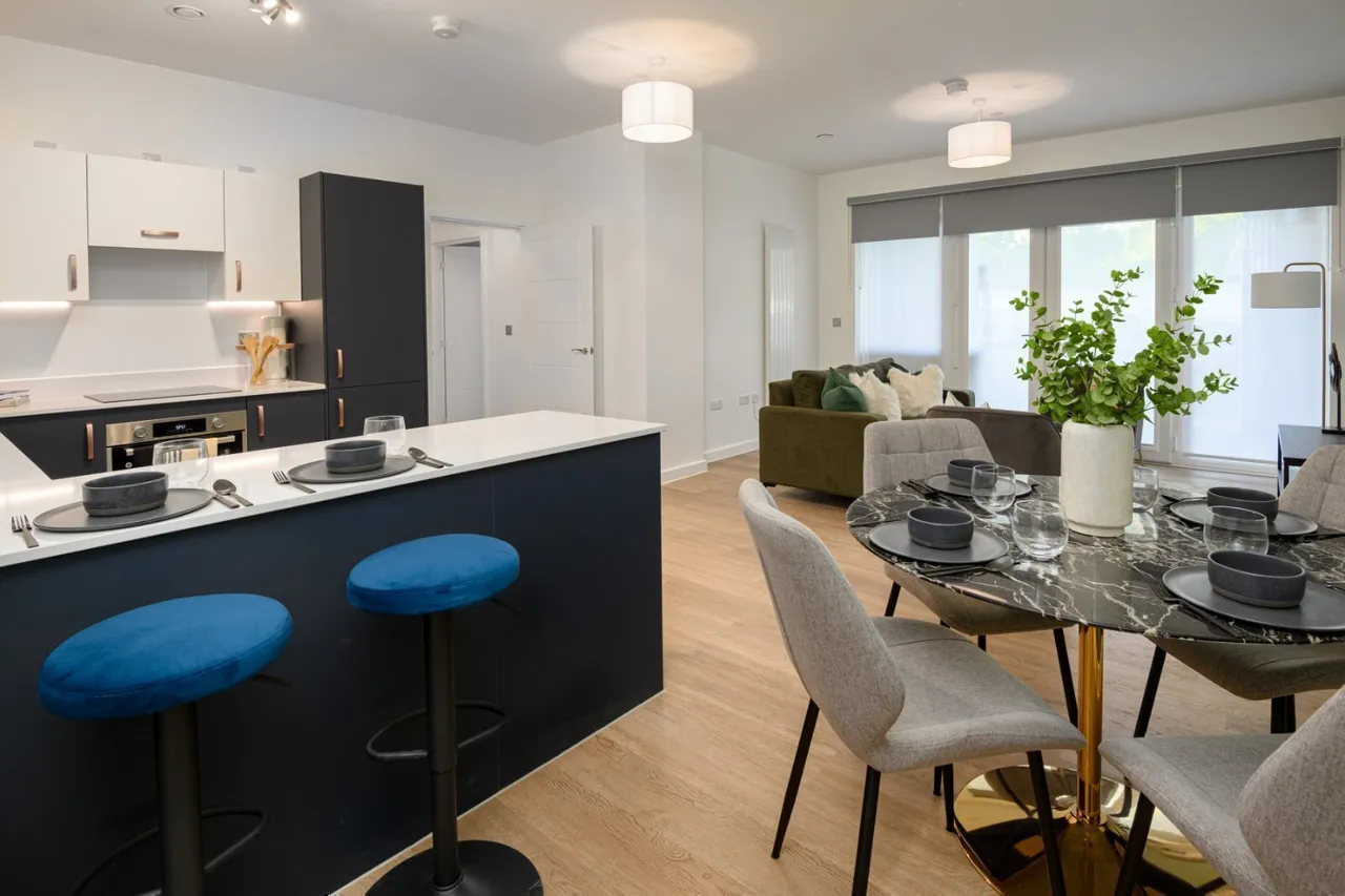 Station Avenue, Walton-On-Thames, KT12, photo 9