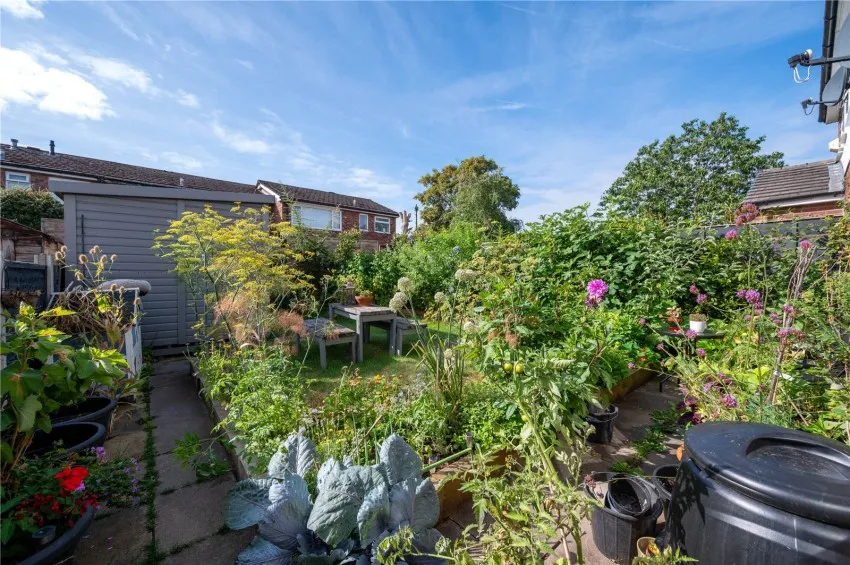 Keith Drive, Cheadle Heath, photo 12