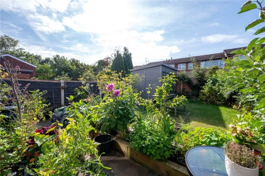 Keith Drive, Cheadle Heath, photo 10