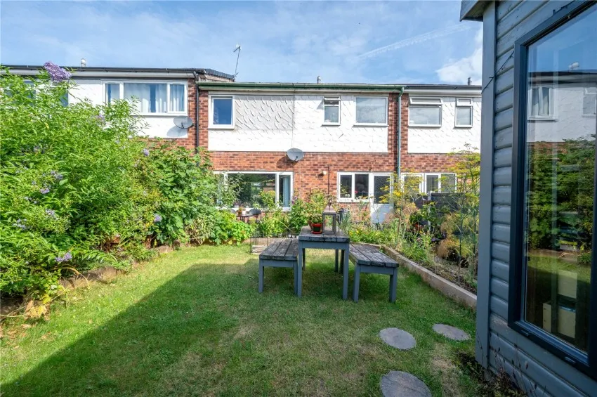 Keith Drive, Cheadle Heath, photo 13