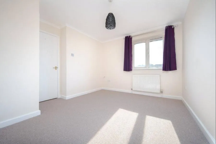 Cotswold Way, Worcester Park, KT4, photo 10