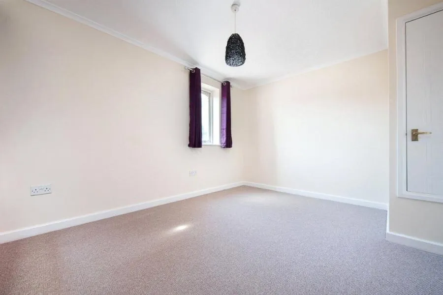 Cotswold Way, Worcester Park, KT4, photo 8