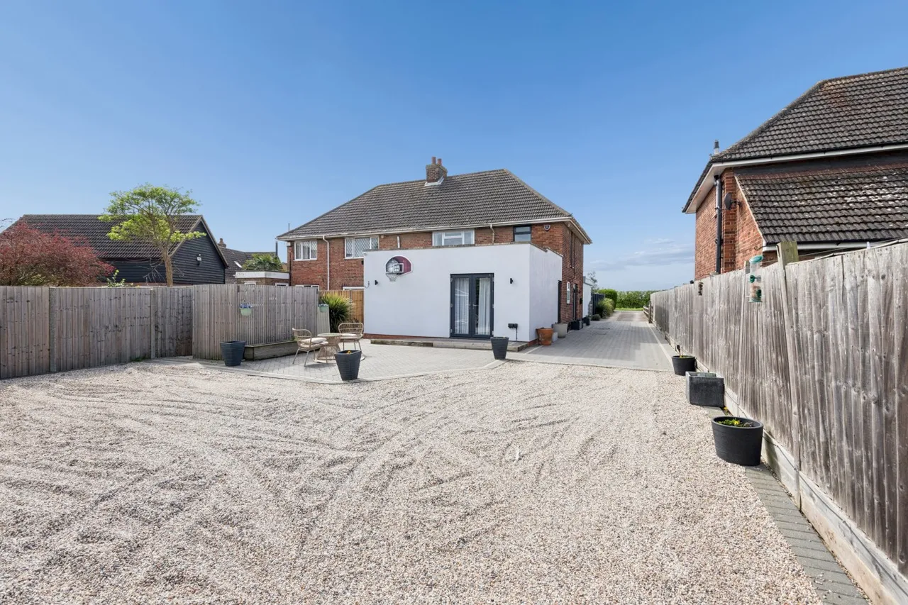 Hail Weston, St Neots, PE19, photo 8