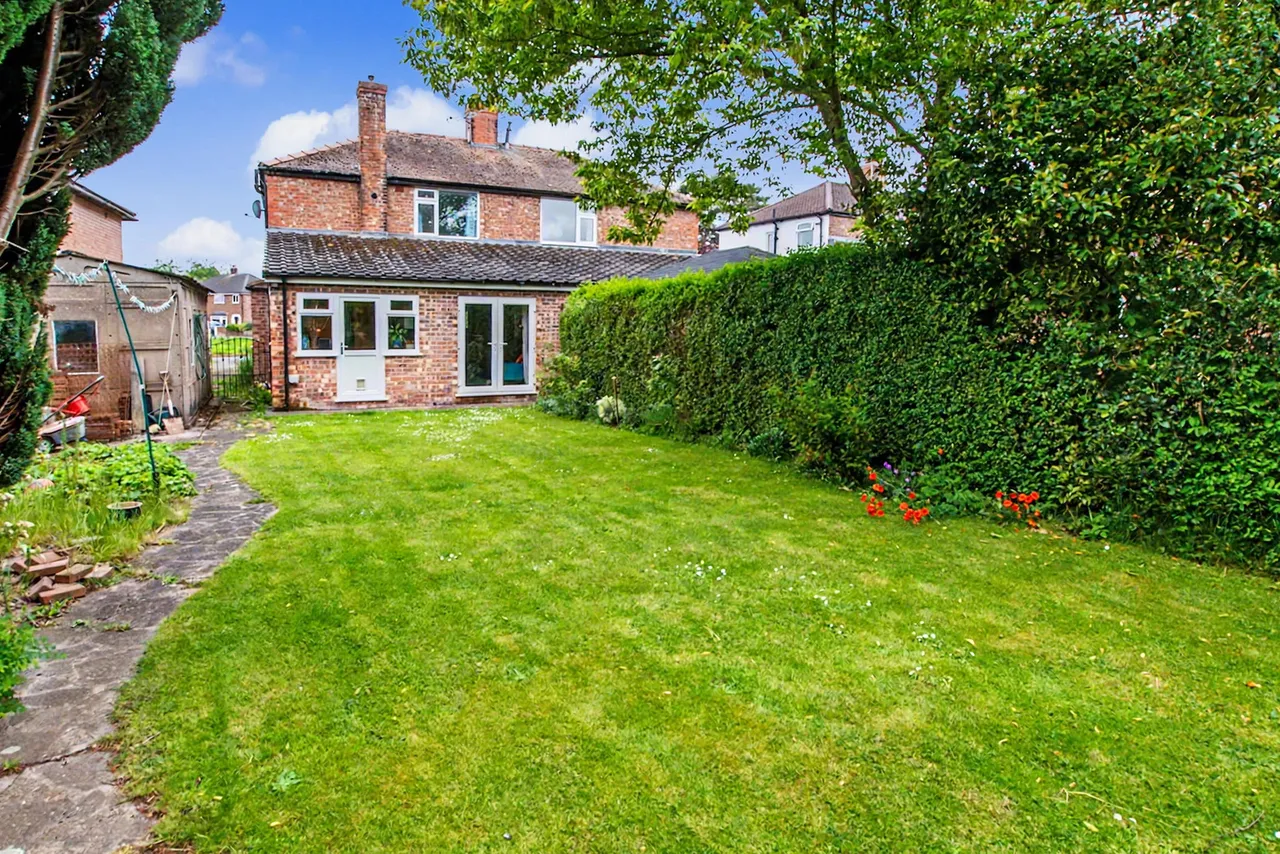 Fairholme Road, Davenham, CW9, photo 2