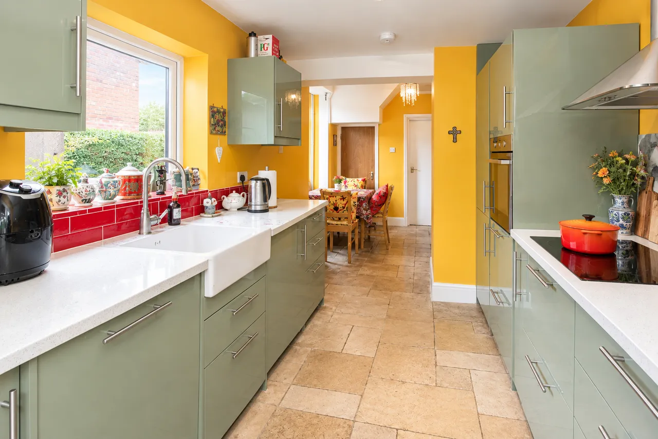 Fairholme Road, Davenham, CW9, photo 6