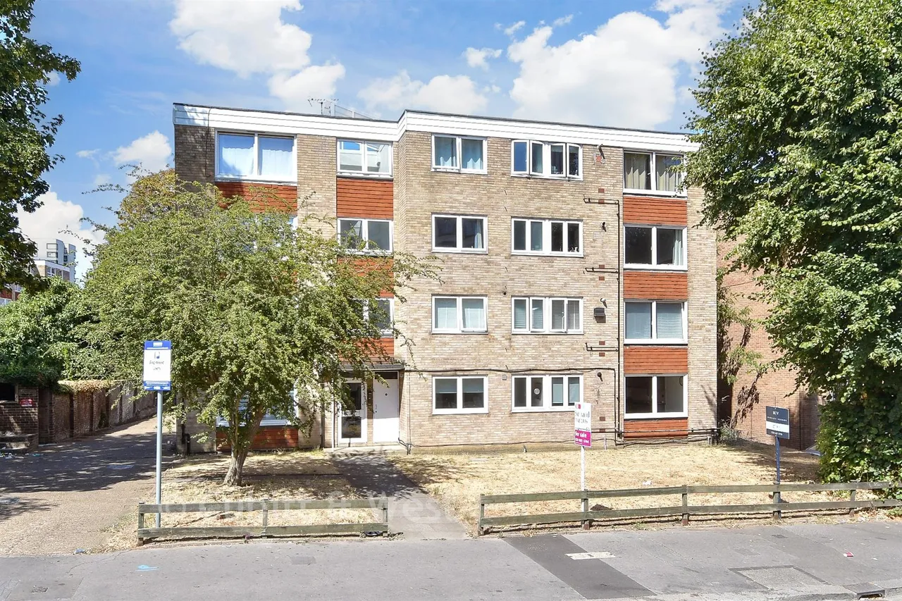 1 bed flat for sale, Bramley Hill, South Croydon, CR2