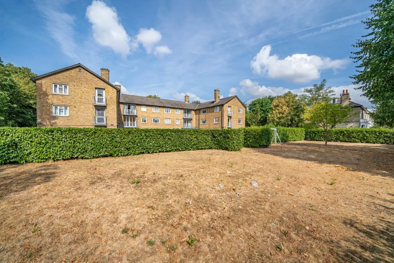 The Spinney, Castelnau, SW13, photo 8