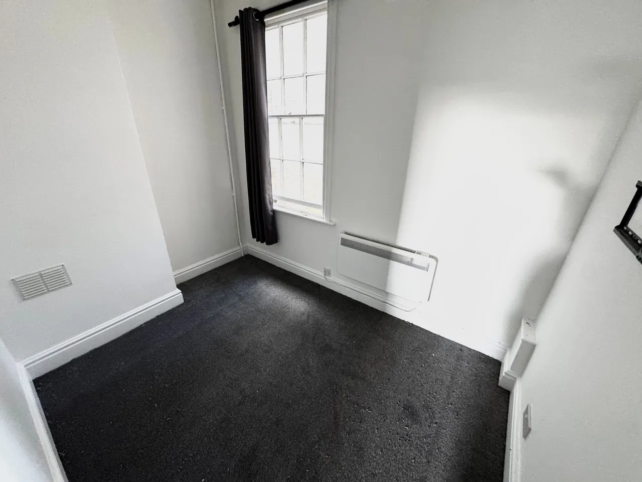 Tower Lodge, CV22, photo 7