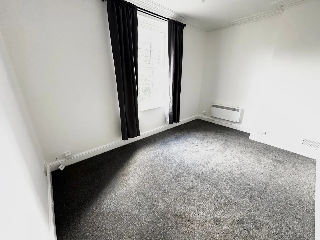 Tower Lodge, CV22, photo 3