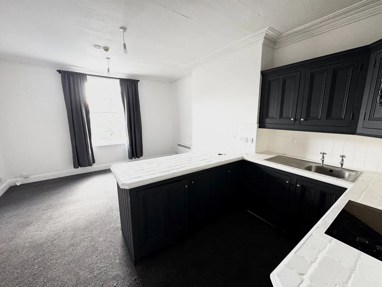 Tower Lodge, CV22, photo 6