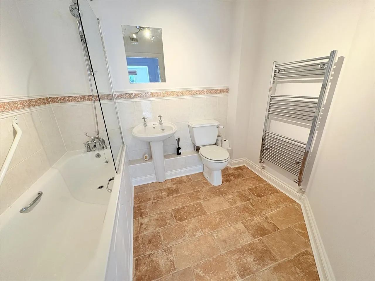 Yachtsman Close, Bursledon, Southampton, photo 12