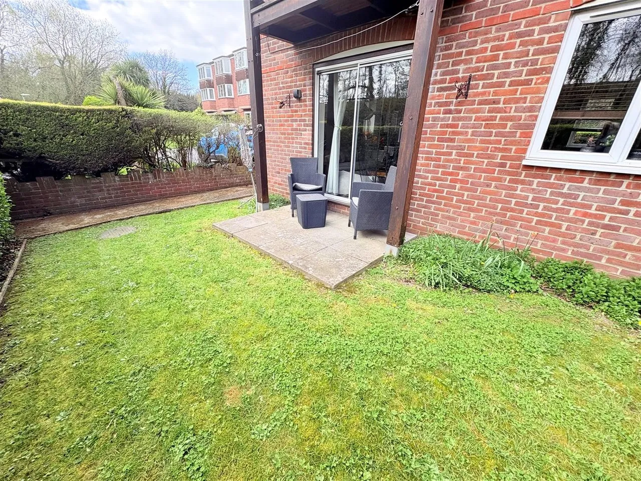 Yachtsman Close, Bursledon, Southampton, photo 2