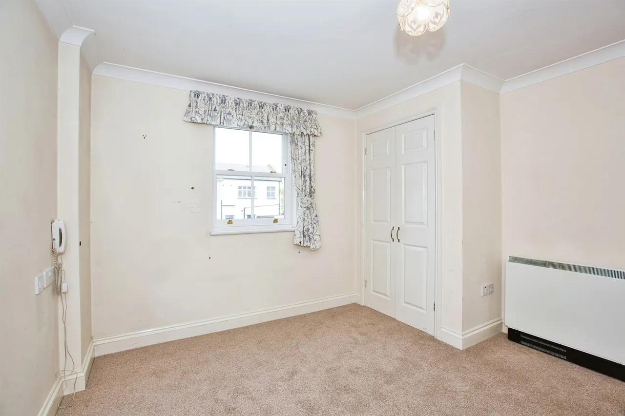 South Street, Yeovil, photo 7