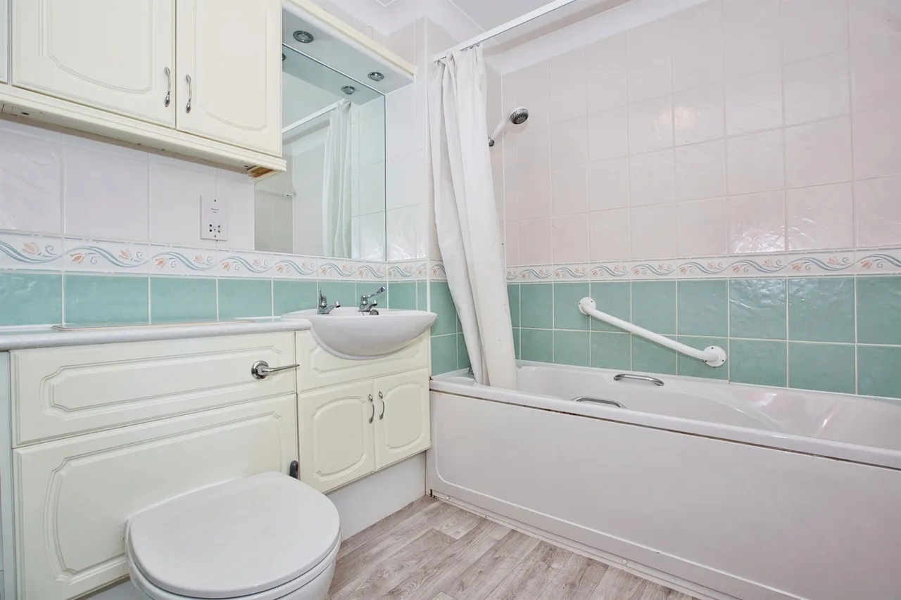 South Street, Yeovil, photo 9