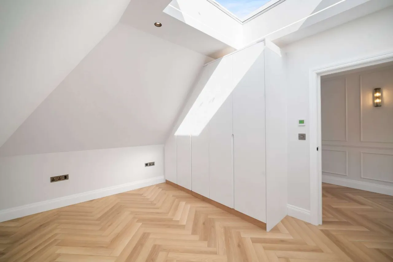 Winston Close, Wimbledon, London, SW20 9NX, photo 11