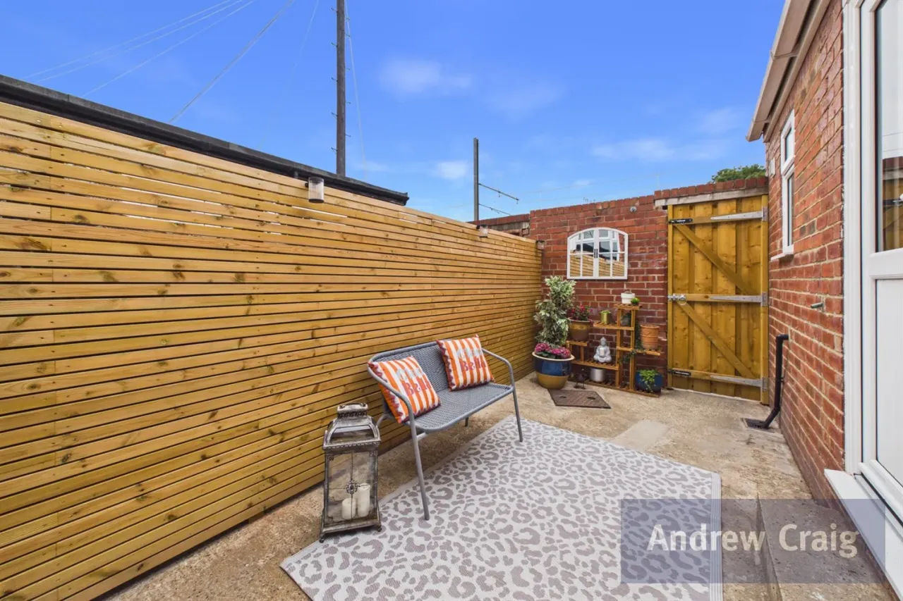 Beckenham Avenue, East Boldon, NE36, photo 17