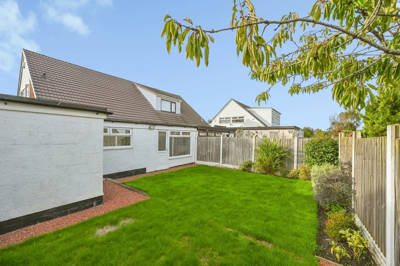 Debra Close, Melling, L31, photo 20