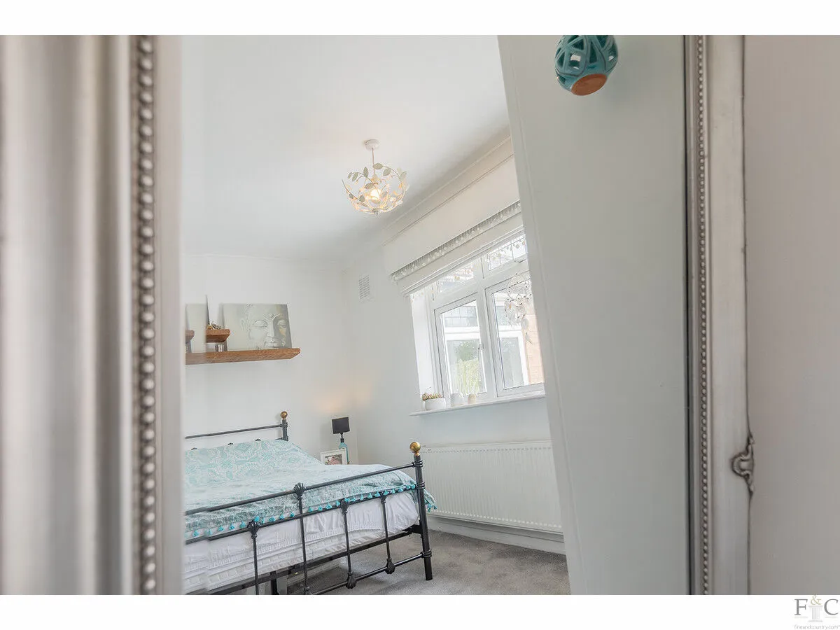 Stoughton Road, Oadby, LE2, photo 27