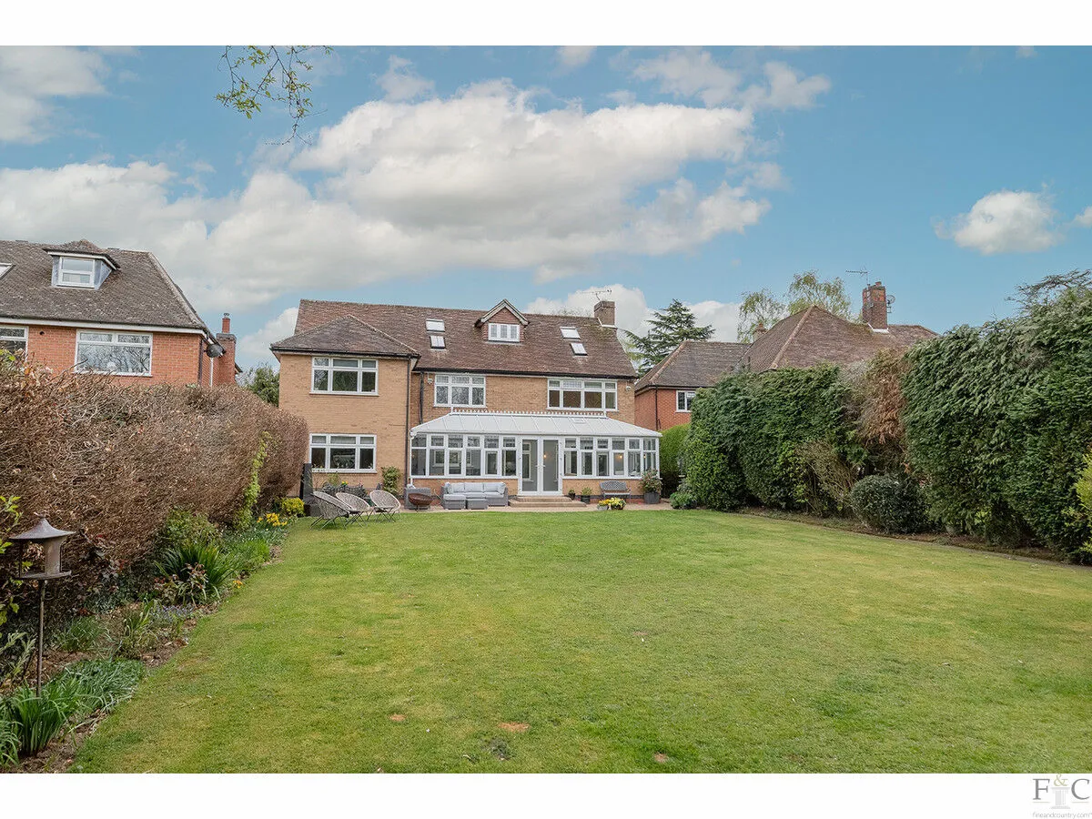 Stoughton Road, Oadby, LE2, photo 45