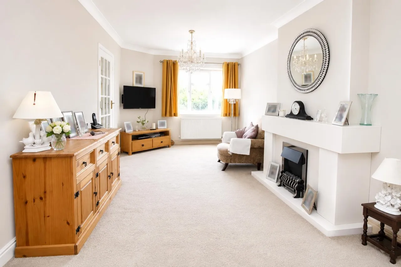 Rowney Wood, Sawbridgeworth, CM21, photo 4
