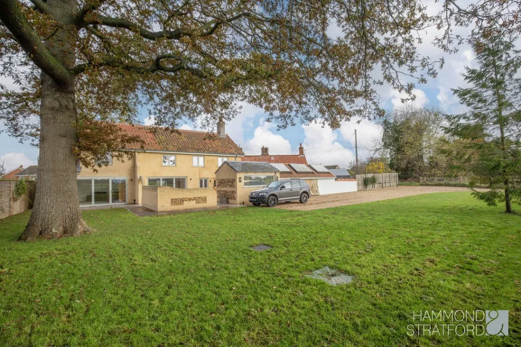 Watton Road, Shropham, photo 26