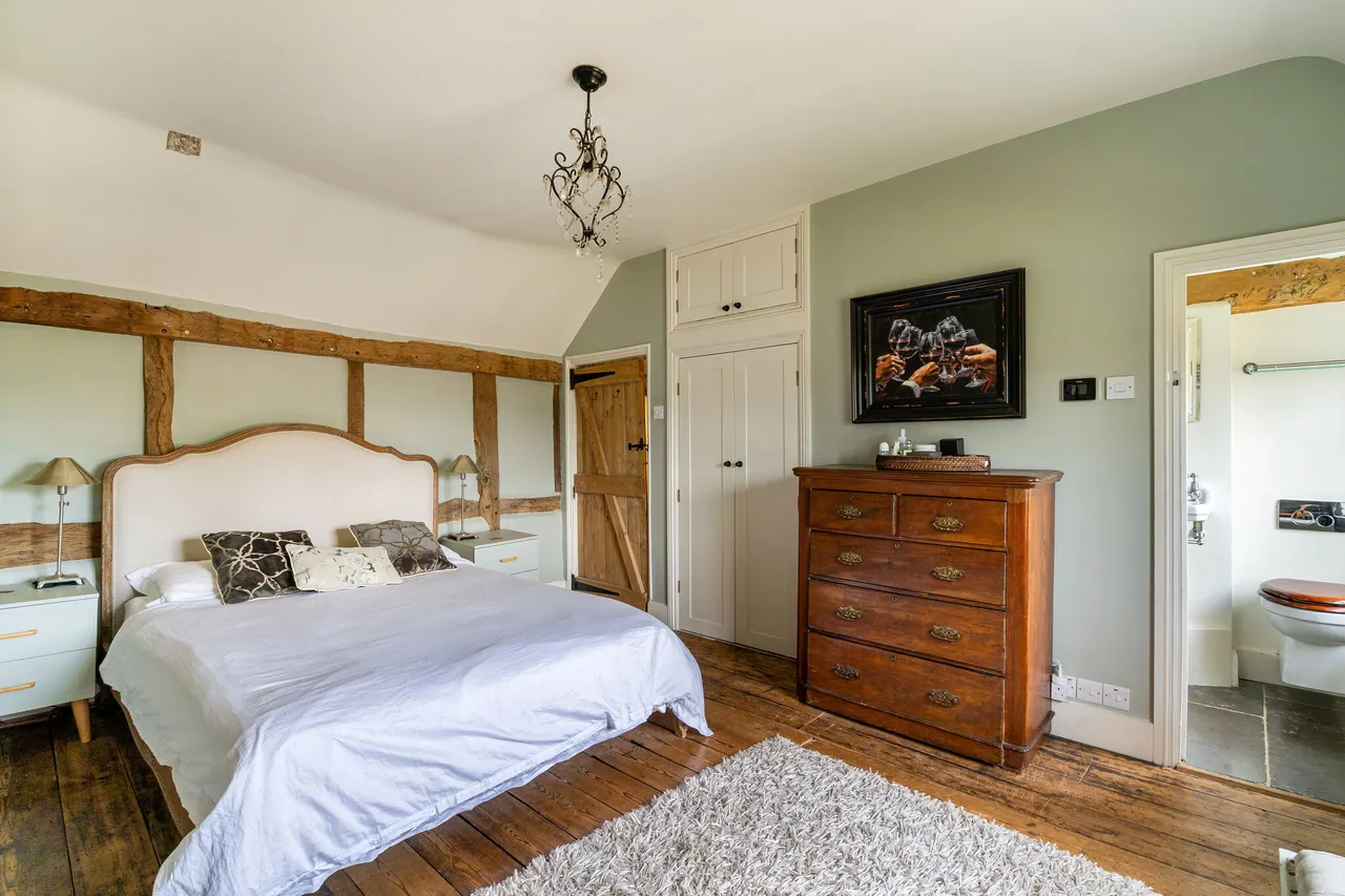 Longwater Road, Eversley, RG27, photo 6