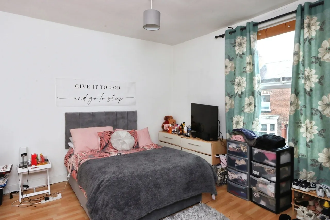 Alderson Road, Sheffield, South Yorkshire, S2, photo 10