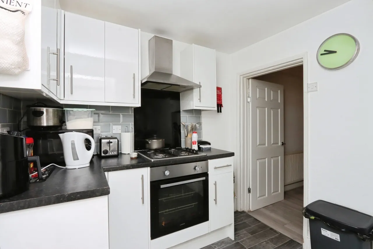 Alderson Road, Sheffield, South Yorkshire, S2, photo 3