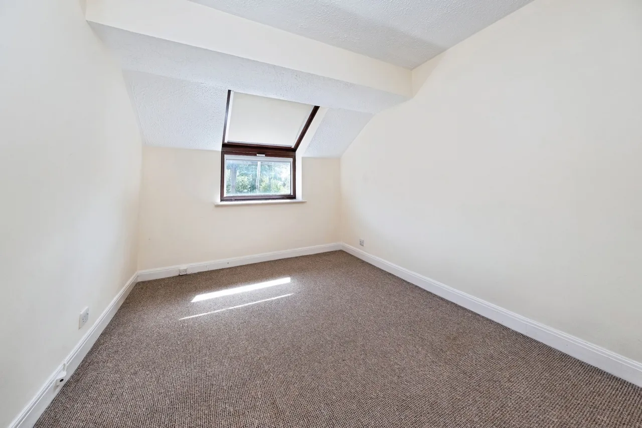 Faraday Drive, Shenley Lodge, MK5, photo 13