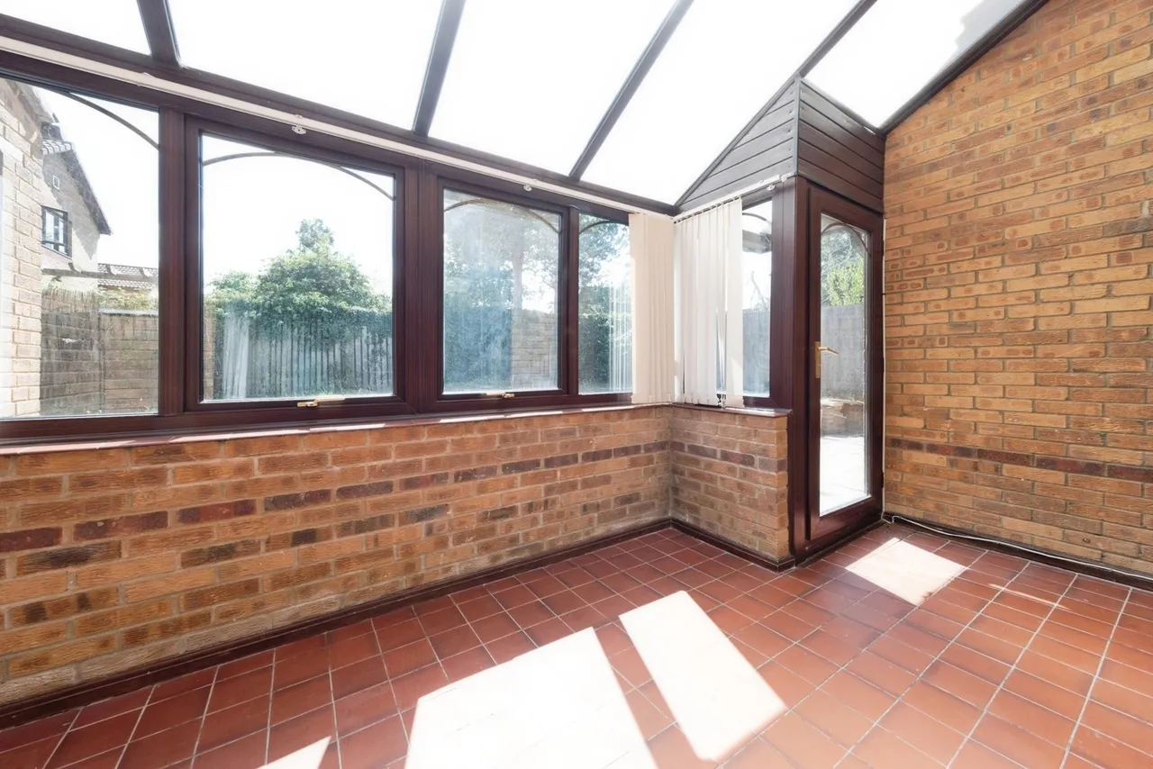 Faraday Drive, Shenley Lodge, MK5, photo 5