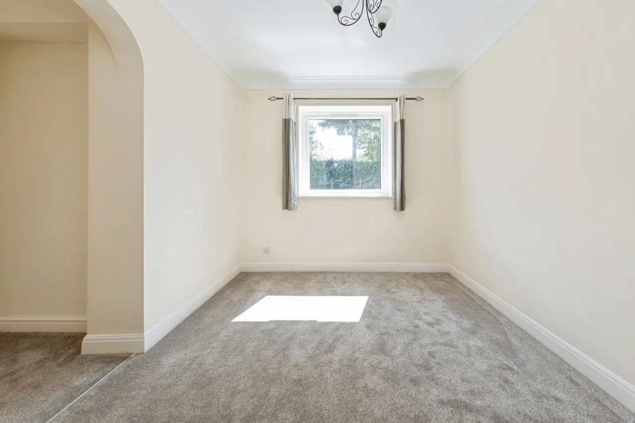 Faraday Drive, Shenley Lodge, MK5, photo 8