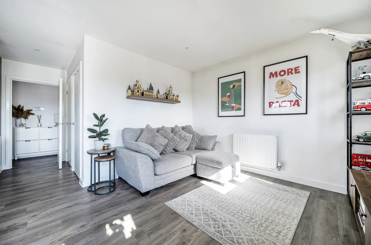 Walton Heath, Binfield, Bracknell, Berkshire, RG42 4LN, photo 14