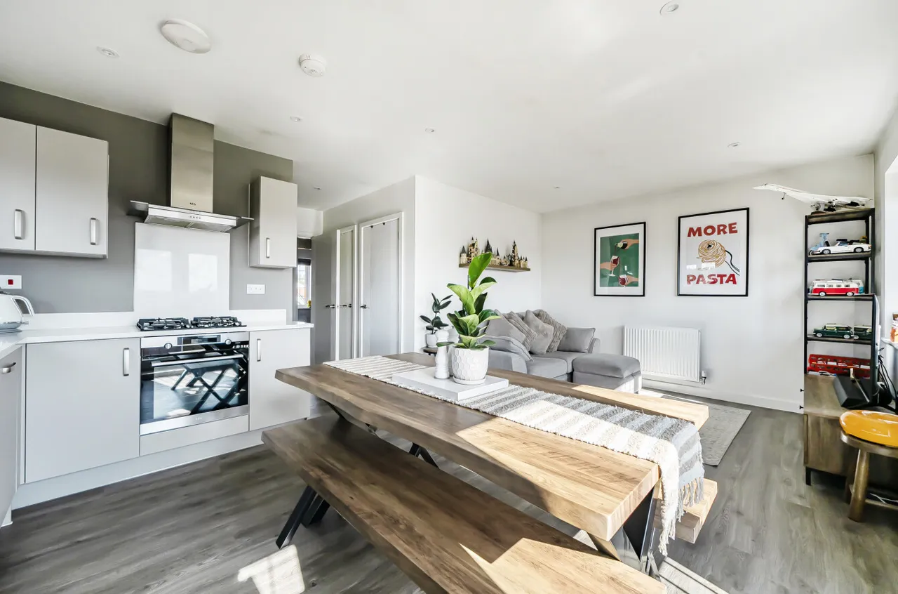 Walton Heath, Binfield, Bracknell, Berkshire, RG42 4LN, photo 10