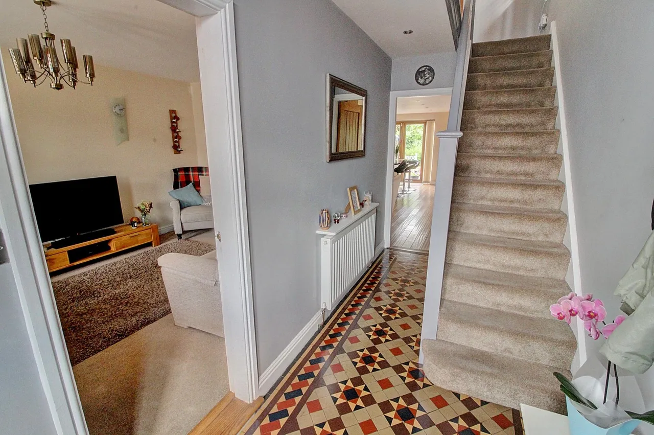 Newdigate Road, Bedworth, CV12, photo 5