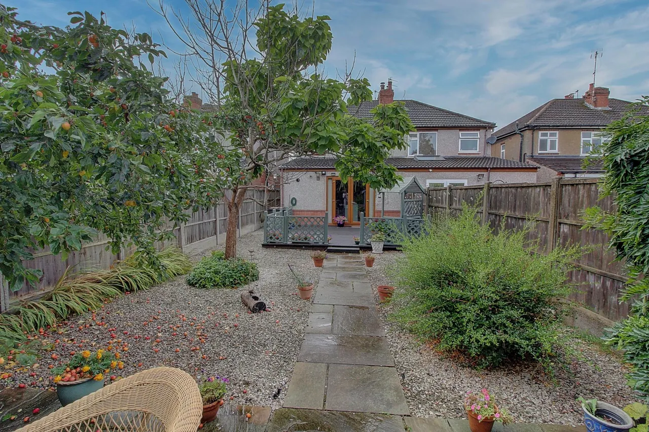 Newdigate Road, Bedworth, CV12, photo 25
