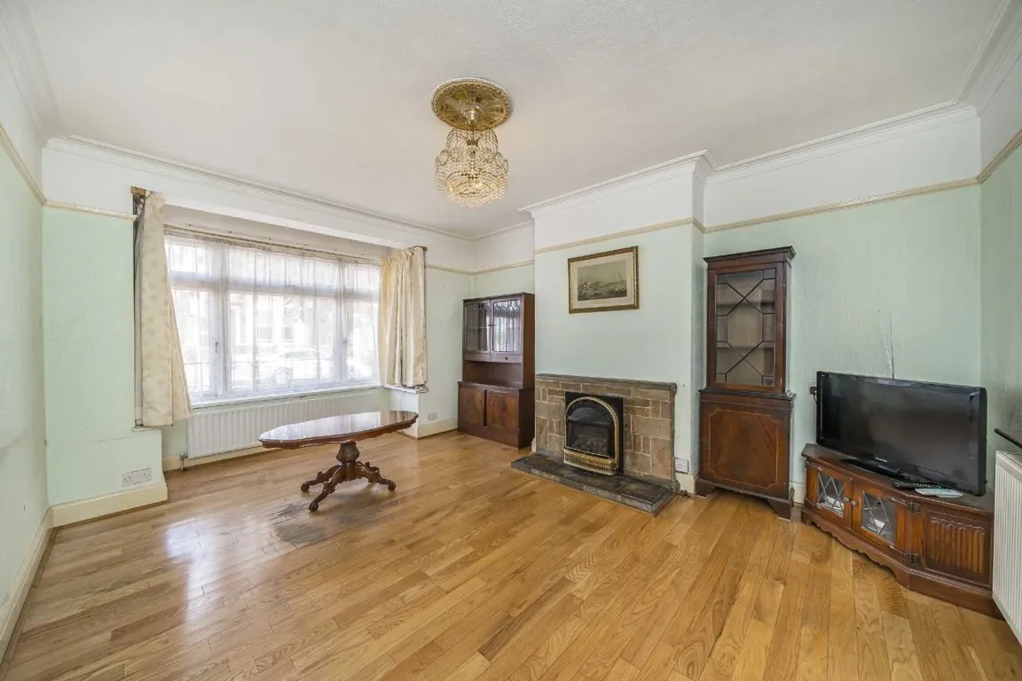 Beechcroft Road, SW17, photo 2