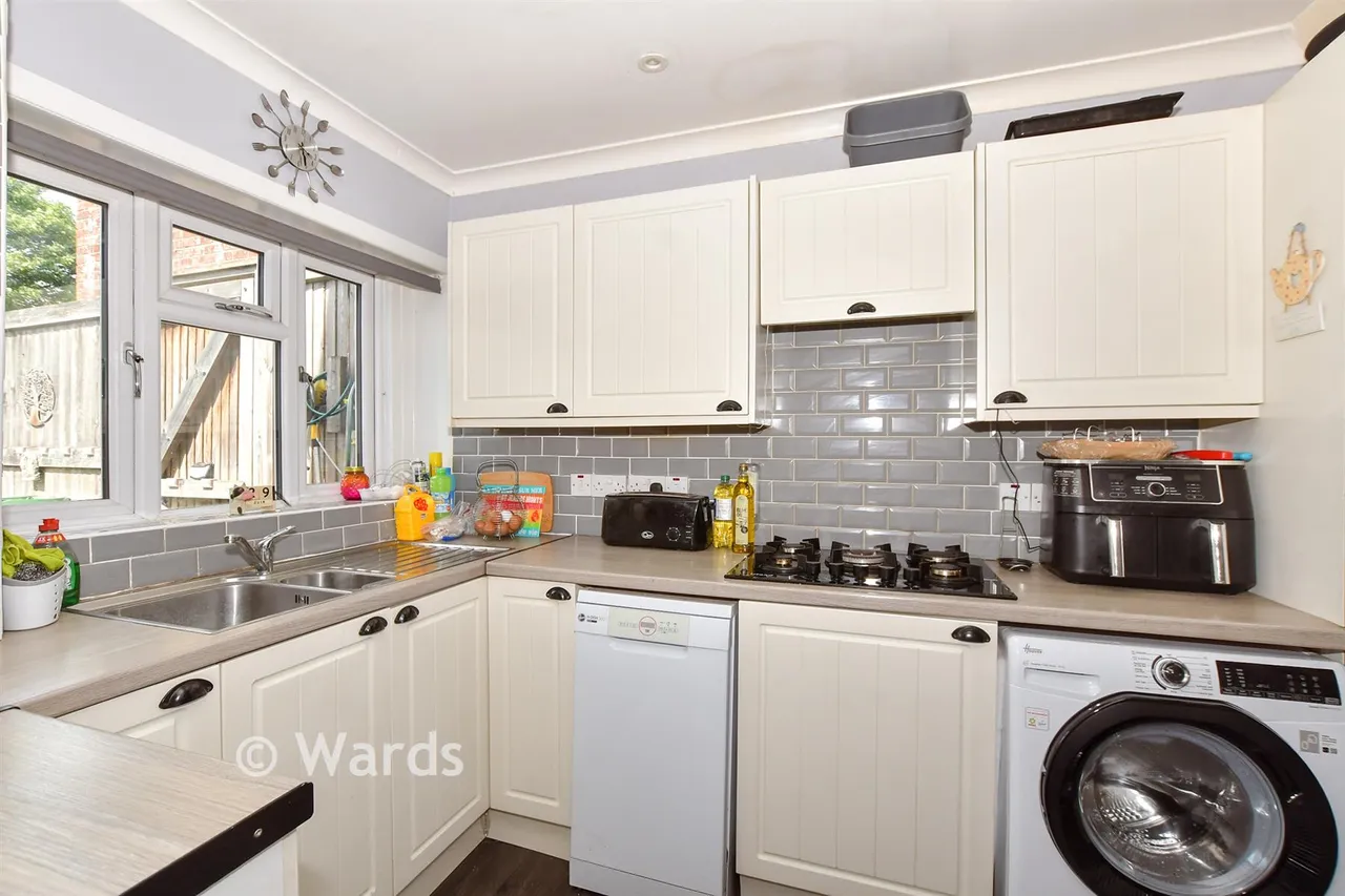 Dymchurch Road, Hythe, CT21, photo 11
