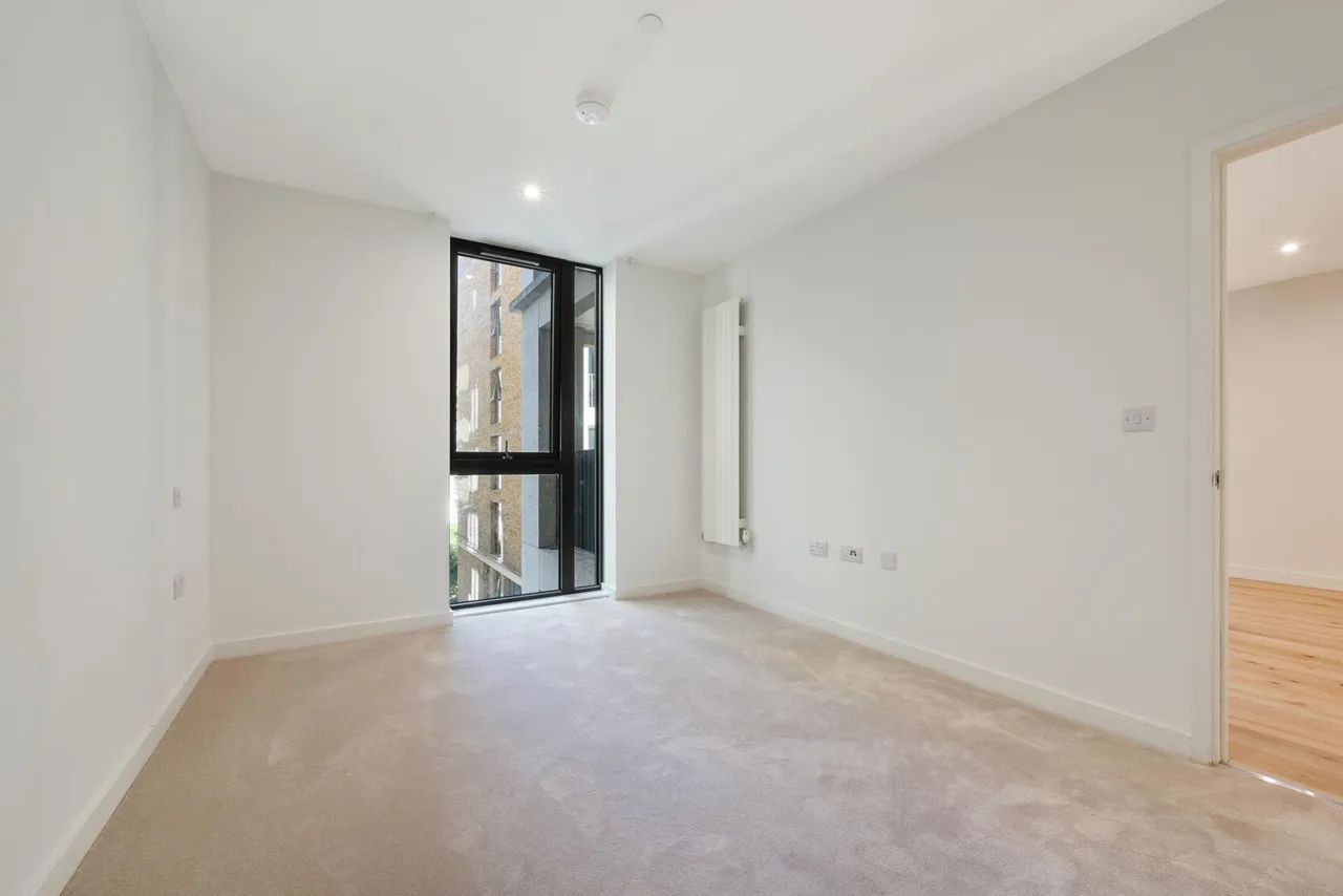 Pinnacle House, Royal Wharf, E16, photo 8